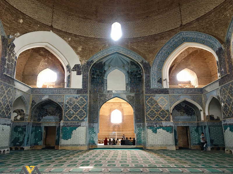 مسجد کبود در سفر با تور تبریز